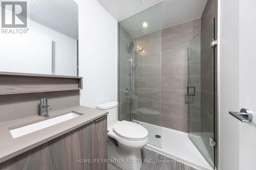 2012 - 950 Portage Parkway, Vaughan, ON - Indoor Photo Showing Bathroom