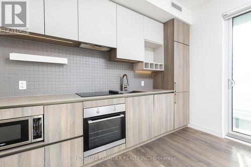 2012 - 950 Portage Parkway, Vaughan, ON - Indoor Photo Showing Kitchen