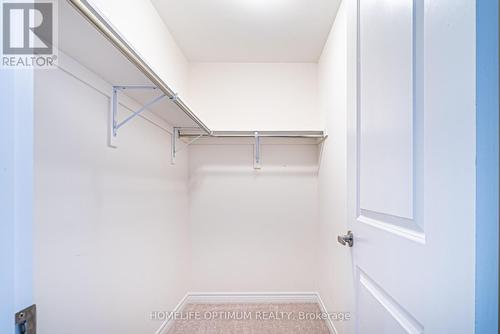 24 Richard Boyd Drive, East Gwillimbury, ON - Indoor With Storage