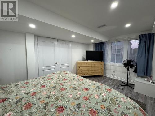 24 Richard Boyd Drive, East Gwillimbury, ON - Indoor Photo Showing Bedroom