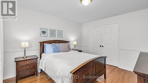 16 Grand Oaks Court, Brampton, ON - Indoor Photo Showing Bedroom