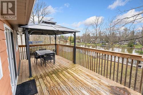 322 Oxbow Park Drive, Wasaga Beach, ON - Outdoor With Deck Patio Veranda With Exterior