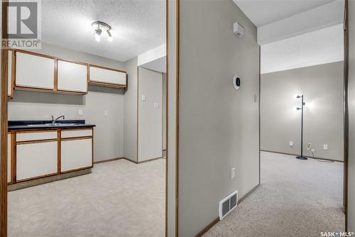 1640A Central Avenue, Saskatoon, SK - Indoor Photo Showing Other Room