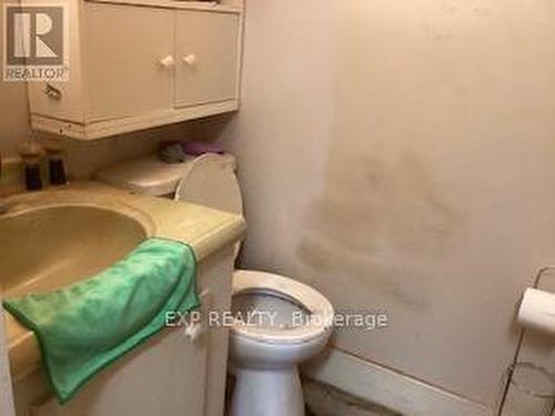 5A Woods Street, Kirkland Lake, ON - Indoor Photo Showing Bathroom