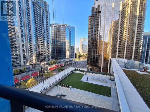 718 - 4955 Yonge Street, Toronto, ON - Outdoor With Facade