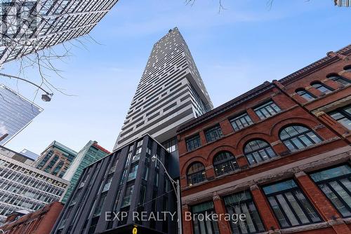 4011 - 20 Lombard Street, Toronto, ON - Outdoor