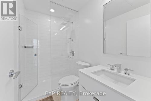 4011 - 20 Lombard Street, Toronto, ON - Indoor Photo Showing Bathroom