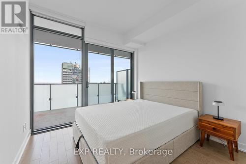 4011 - 20 Lombard Street, Toronto, ON - Indoor Photo Showing Bedroom