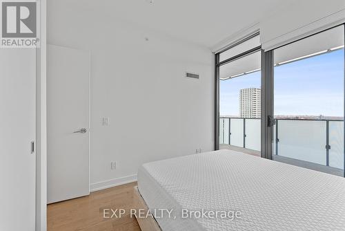 4011 - 20 Lombard Street, Toronto, ON - Indoor