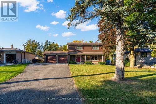 26 May Avenue, East Gwillimbury, ON - Outdoor With Facade