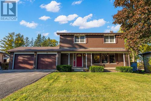 26 May Avenue, East Gwillimbury, ON - Outdoor With Facade