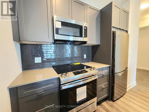 902 - 4130 Parkside Village Drive, Mississauga, ON - Indoor Photo Showing Kitchen With Stainless Steel Kitchen