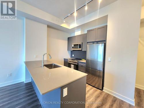 902 - 4130 Parkside Village Drive, Mississauga, ON - Indoor Photo Showing Kitchen With Stainless Steel Kitchen