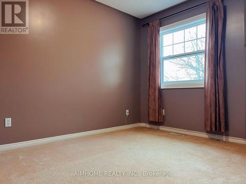 587 Pinder Avenue, Newmarket, ON - Indoor Photo Showing Other Room