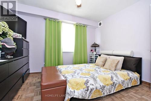 109 Brookside Road S, Richmond Hill, ON - Indoor Photo Showing Bedroom