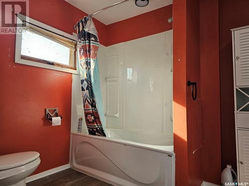 152 1St Street E, Mankota, SK - Indoor Photo Showing Bathroom