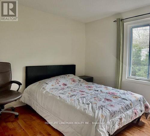 Rm No.2 - 26 Manorcrest Drive, Toronto, ON - Indoor Photo Showing Bedroom