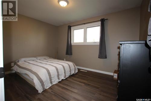 448 Mountview Road, Yorkton, SK - Indoor Photo Showing Bedroom