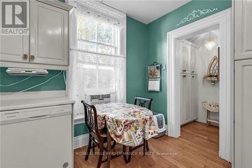 11 Oak Street, South Glengarry, ON - Indoor Photo Showing Dining Room