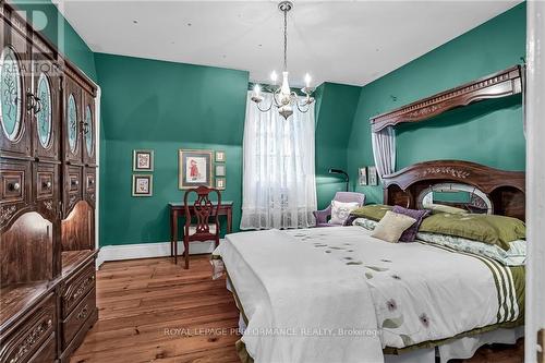 11 Oak Street, South Glengarry, ON - Indoor Photo Showing Bedroom