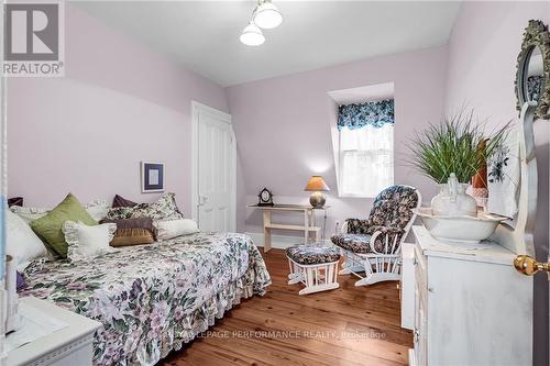 11 Oak Street, South Glengarry, ON - Indoor Photo Showing Bedroom