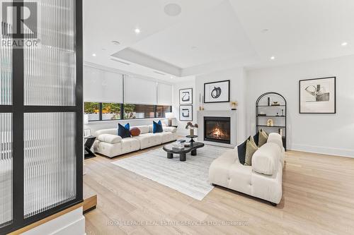 102 - 36 Birch Avenue, Toronto, ON - Indoor Photo Showing Living Room With Fireplace