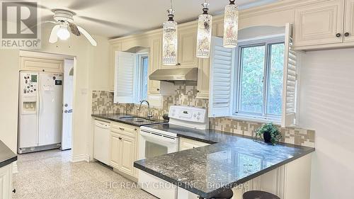 151 Krieghoff Avenue, Markham, ON - Indoor Photo Showing Kitchen With Double Sink