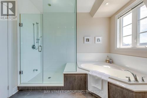 17 - 1812 Burnhamthorpe Road E, Mississauga, ON - Indoor Photo Showing Bathroom