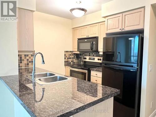 1323 - 25 Greenview Avenue, Toronto, ON - Indoor Photo Showing Kitchen With Double Sink With Upgraded Kitchen