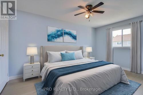 5874 Chorley Place, Mississauga, ON - Indoor Photo Showing Bedroom