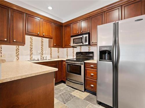 408-1325 Bear Mountain Pkwy, Langford, BC - Indoor Photo Showing Kitchen