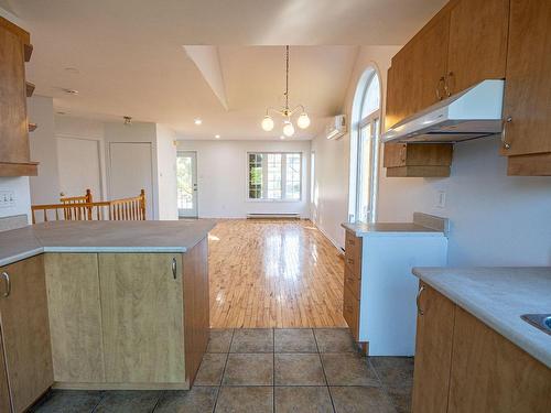 Overall view - 210 Place Roy, Saint-Zotique, QC - Indoor Photo Showing Kitchen