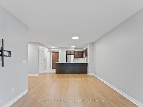 1212-19 Grand Trunk Cres, Toronto, ON - Indoor