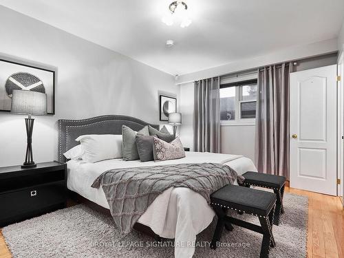 20 Eaglewing Crt, Toronto, ON - Indoor Photo Showing Bedroom