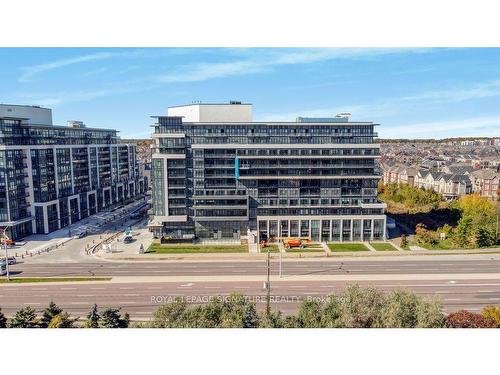 211-395 Dundas St W, Oakville, ON - Outdoor With View