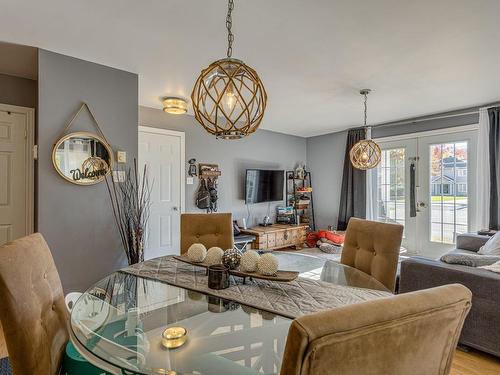 Dining room - 3050 Rue Principale, Saint-Zotique, QC - Indoor Photo Showing Dining Room