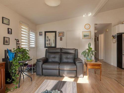 Salon - 4600 Rue Mélanie, Drummondville, QC - Indoor Photo Showing Living Room