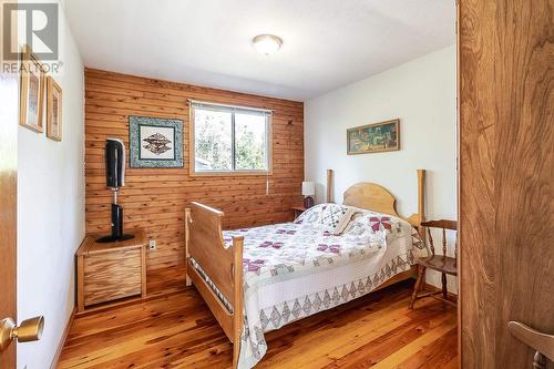 8 Walker Ln, Huron Shores, ON - Indoor Photo Showing Bedroom