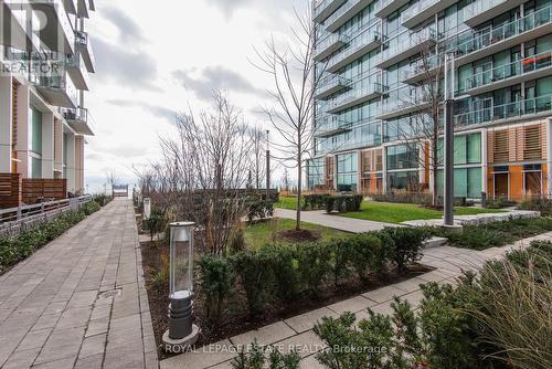 329 - 39 Queens Quay E, Toronto, ON - Outdoor