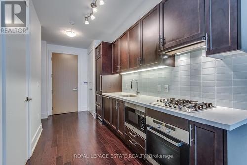 329 - 39 Queens Quay E, Toronto, ON - Indoor Photo Showing Kitchen With Upgraded Kitchen