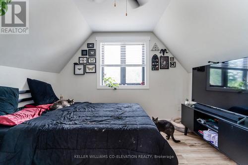 348 Fuller Avenue, Midland, ON - Indoor Photo Showing Bedroom