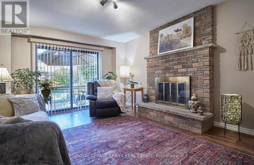 603 Bradley Drive, Whitby (Pringle Creek), ON - Indoor Photo Showing Living Room With Fireplace