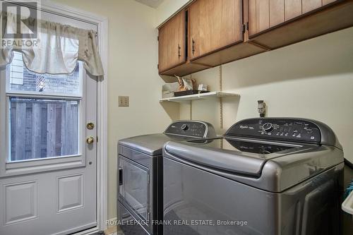 603 Bradley Drive, Whitby (Pringle Creek), ON - Indoor Photo Showing Laundry Room