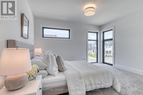 136 Winlow Way, Middlesex Centre (Kilworth), ON - Indoor Photo Showing Bedroom