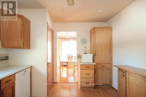 28 Finchurst Road, Peterborough (Ashburnham), ON - Indoor Photo Showing Kitchen