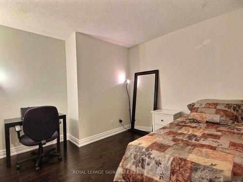 Uph109-797 Don Mills Rd, Toronto, ON - Indoor Photo Showing Bedroom