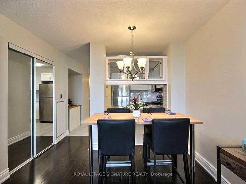 Uph109-797 Don Mills Rd, Toronto, ON - Indoor Photo Showing Dining Room