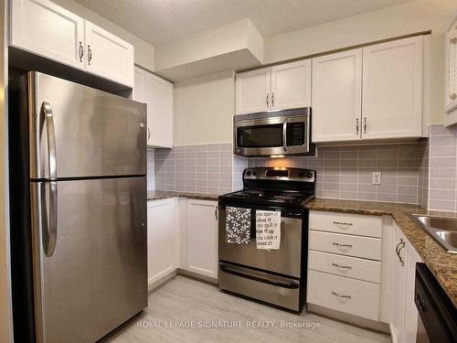 Uph109-797 Don Mills Rd, Toronto, ON - Indoor Photo Showing Kitchen With Stainless Steel Kitchen