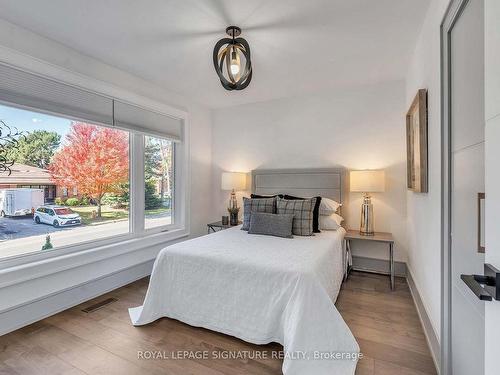 68 Dewlane Dr, Toronto, ON - Indoor Photo Showing Bedroom