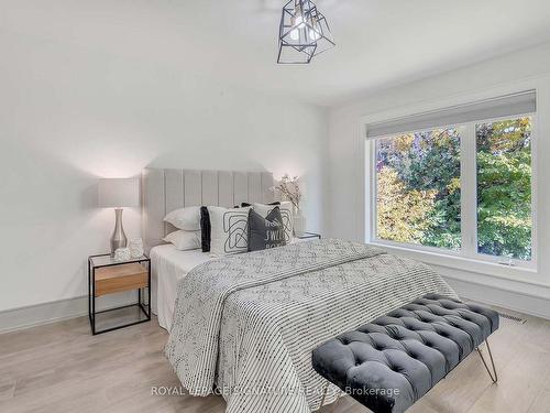 68 Dewlane Dr, Toronto, ON - Indoor Photo Showing Bedroom